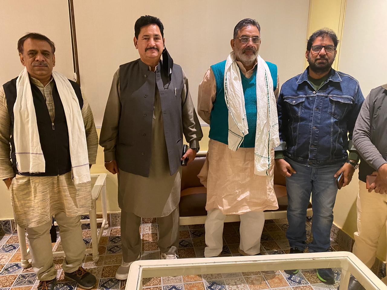 हम सरकार के काले क़ानूनों के सामने झुकने वाले नही हैं: राजा राम त्रिपाठी चेयरमैन AIFA